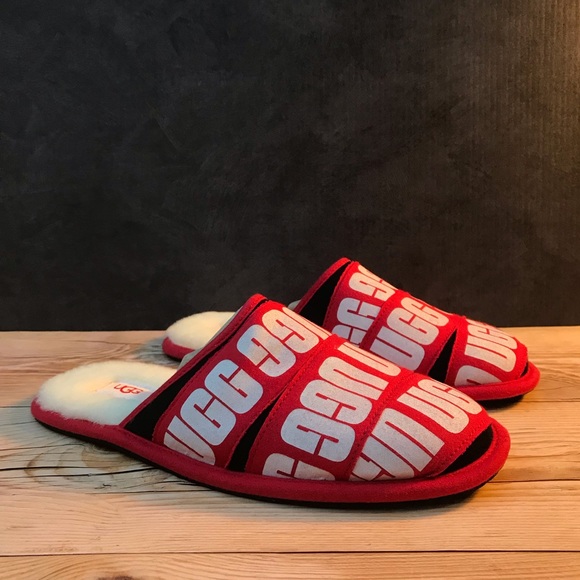 Ugg Scuff Graphic Brand Slipper - Picture 12 of 16